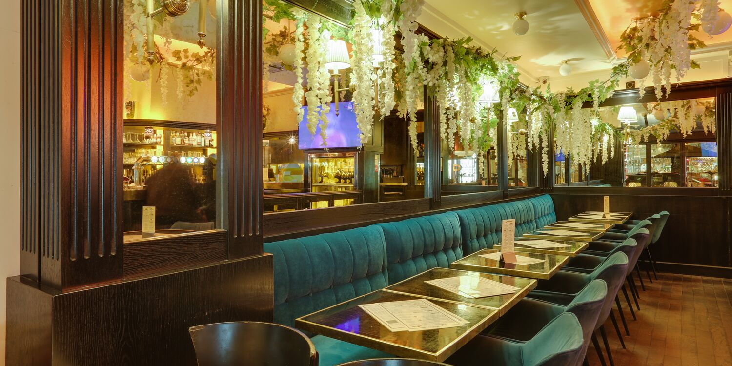 Le Pub Élysée — Paris